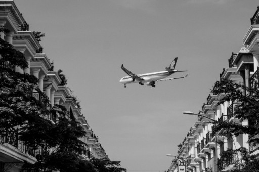 春秋航空特价机票改签要手续费嘛(春秋航空机票改签后还可以退票吗?)